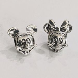 Charms set of 2 Minnie and Mickey